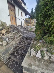 obklad schodiště venku